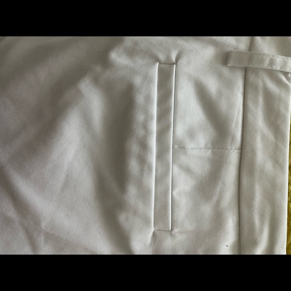 Tommy Hilfiger size 14 white crop dress pants - Picture 3 of 3